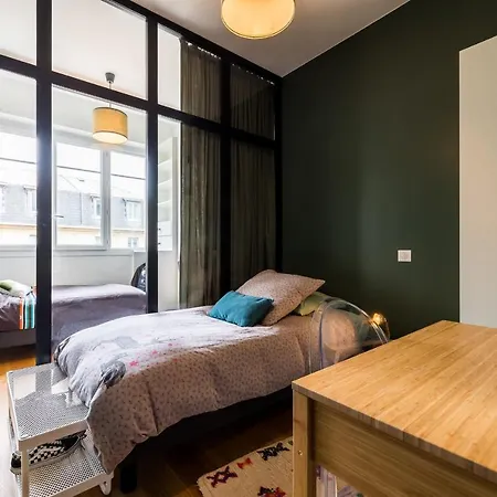 Catwalk Keyweek 2 Bedroom In Center Parking Apartment